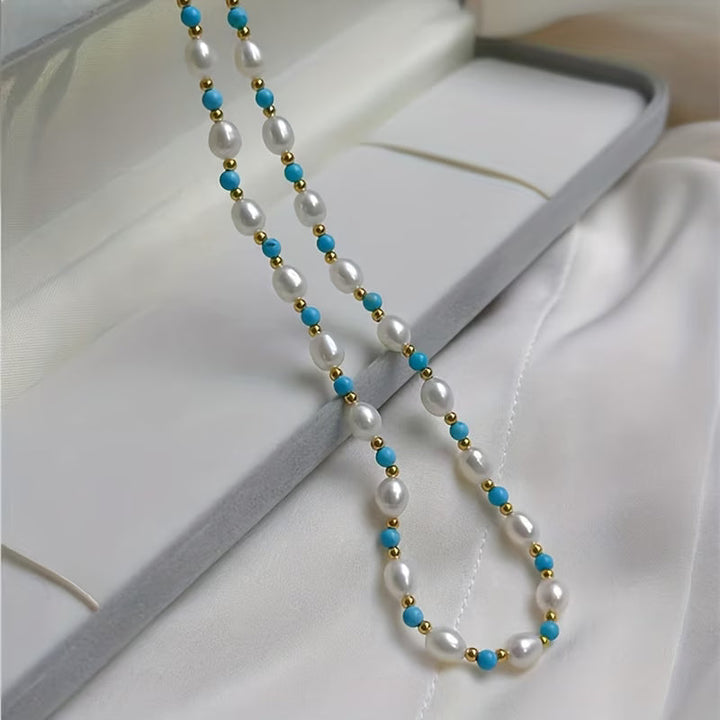 Sophisticated Pearl and Turquoise Beads Necklace