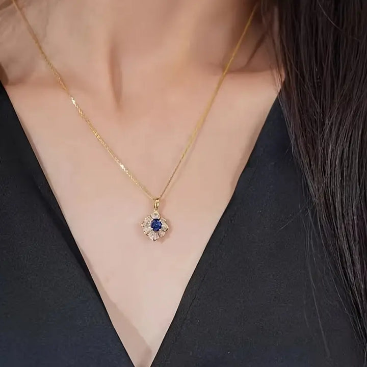 Kavella Noctazure Necklace | Gold