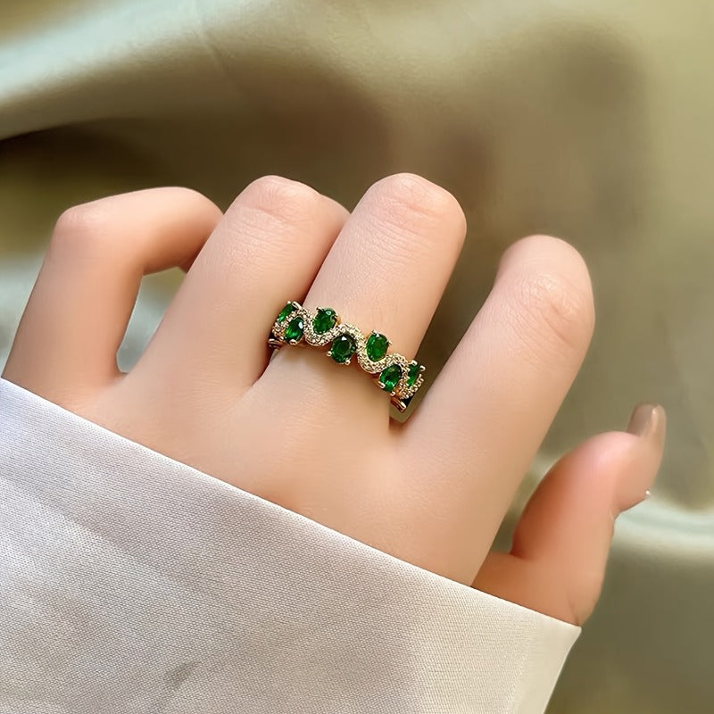 Calira Sparkling Emerald Open Ring | Gold