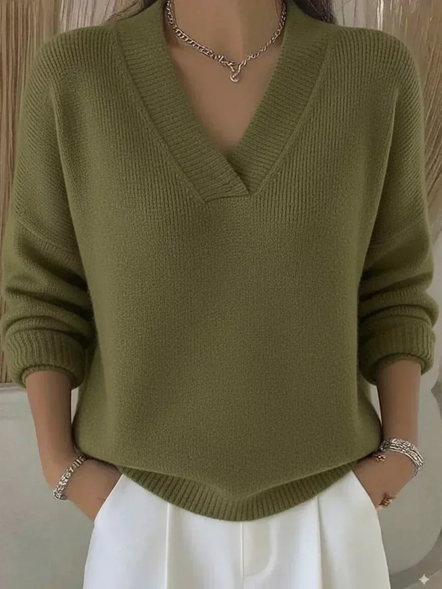 Blanche | Pull Ample Col en Pointe