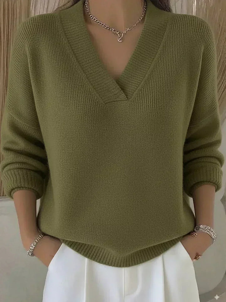 Blanche | Pull Ample Col en Pointe