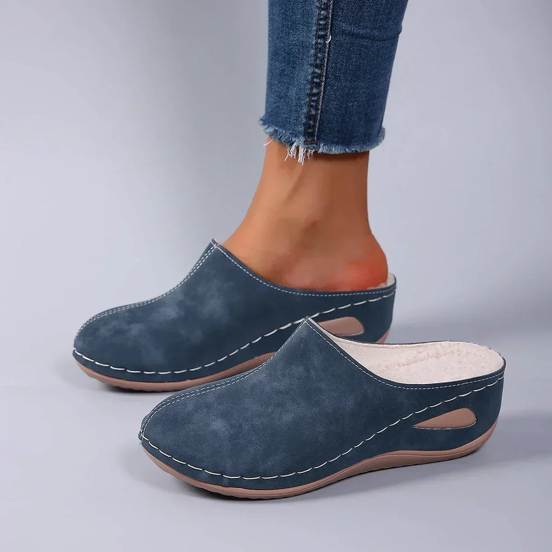 Thea™ | Warm Orthopaedic Slippers for Everyday Comfort