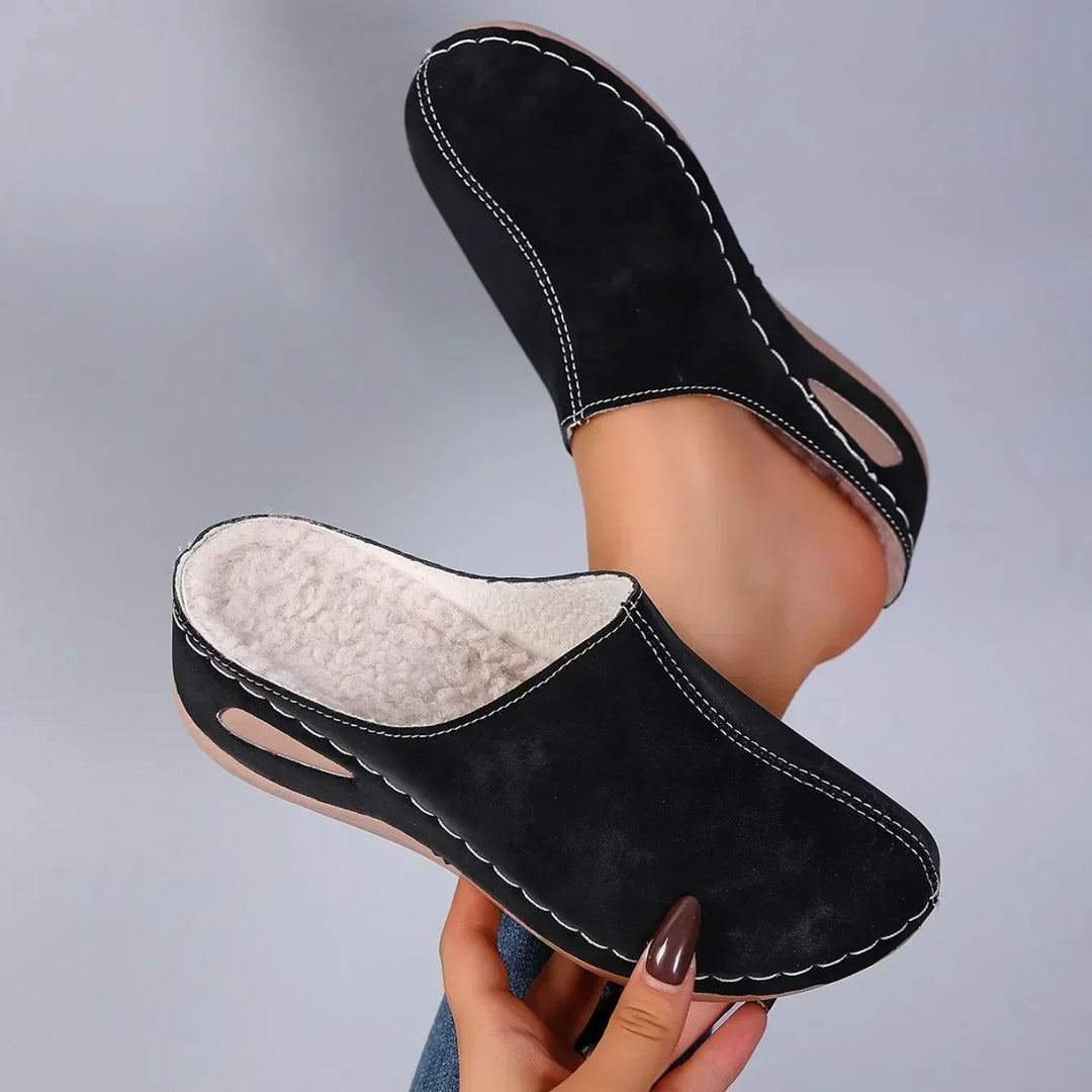 Thea™ | Warm Orthopaedic Slippers for Everyday Comfort