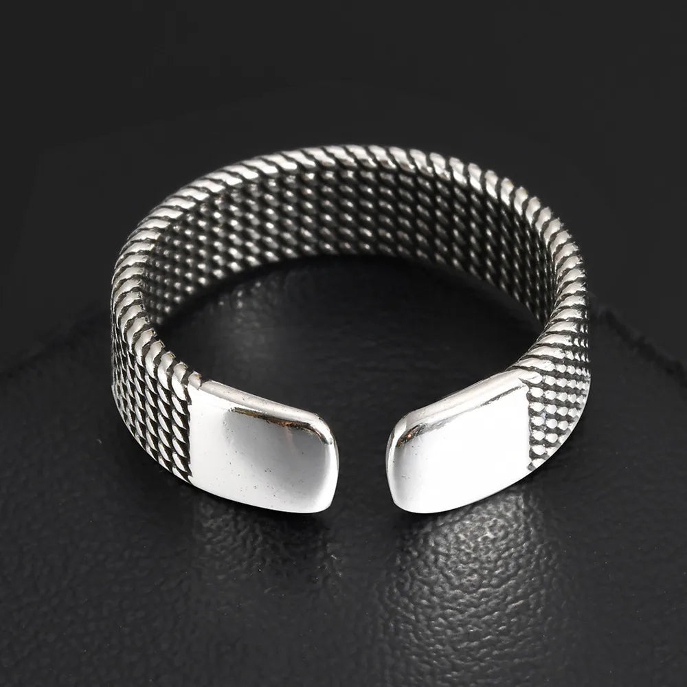 Veyra Ring (Unisex)
