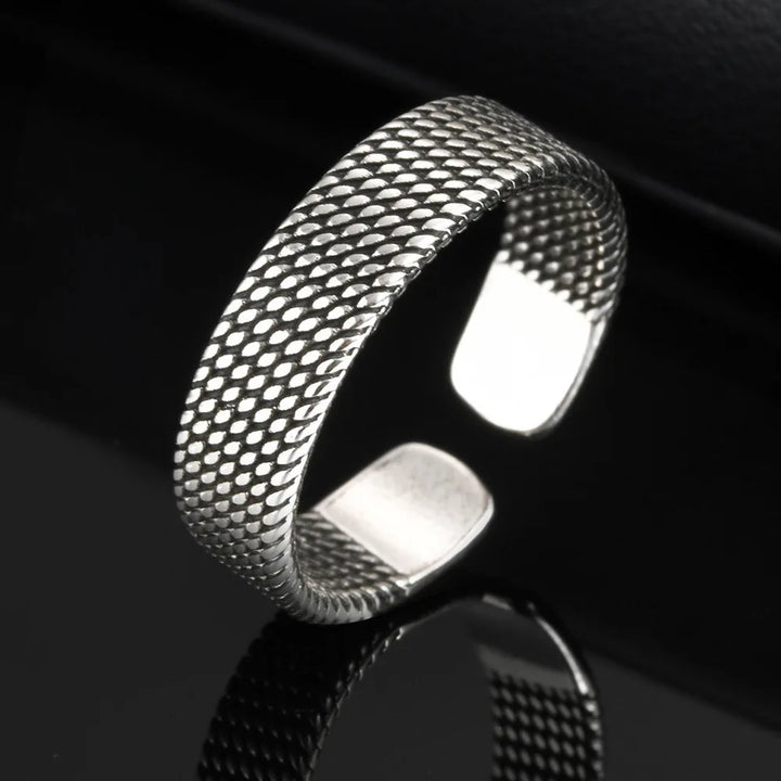 Veyra Ring (Unisex)