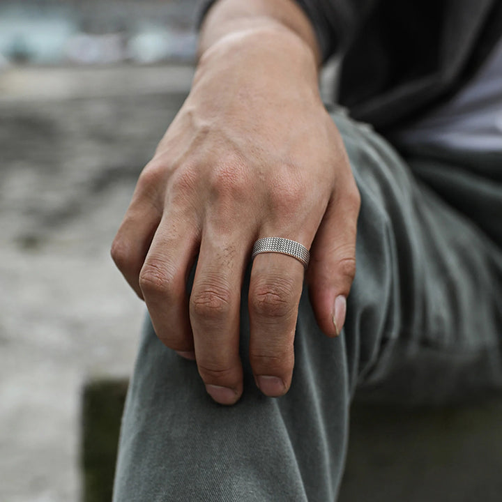 Veyra Ring (Unisex)