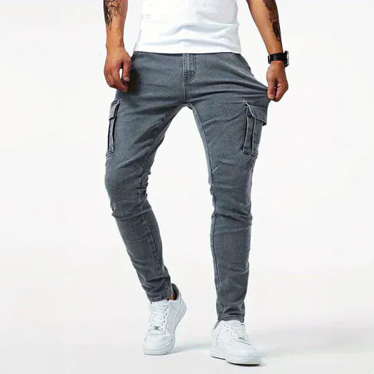 Brent men's slim cargo jeans, detail of the flap cargo pocket