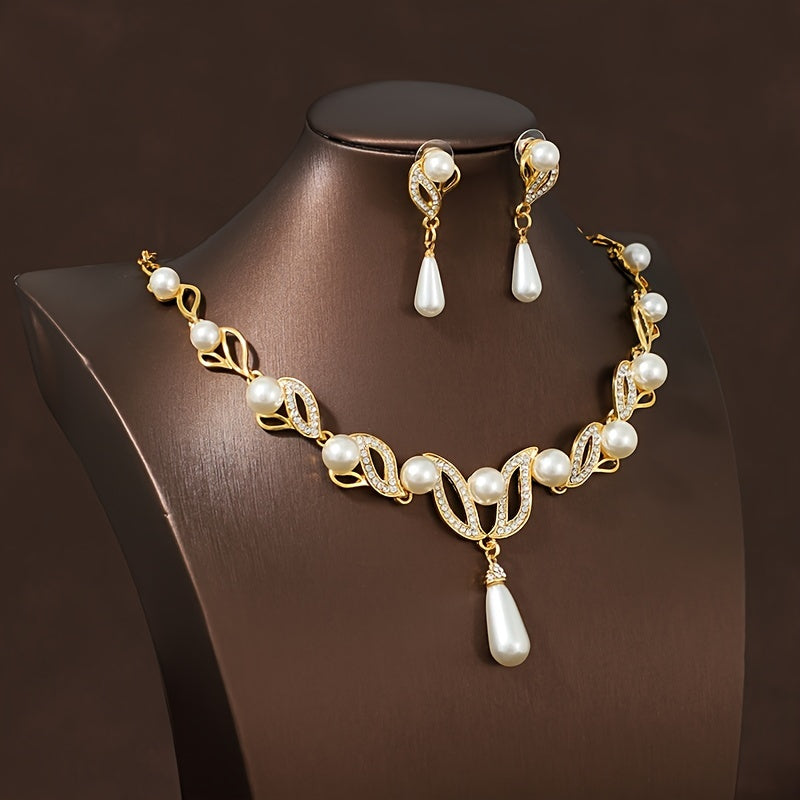 Sophisticated Gold Pearl Teardrop Jewelry Set