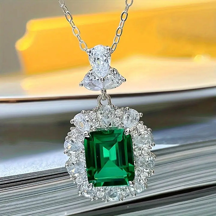 Meliora Brenswyn Necklace | White Gold
