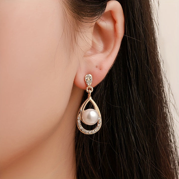 Encircled Pearl Drop Jewelry Set